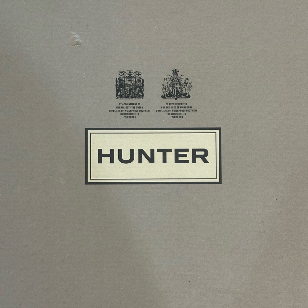 Hunter boots. With fleece boot socks. - Picture 5 of 6
